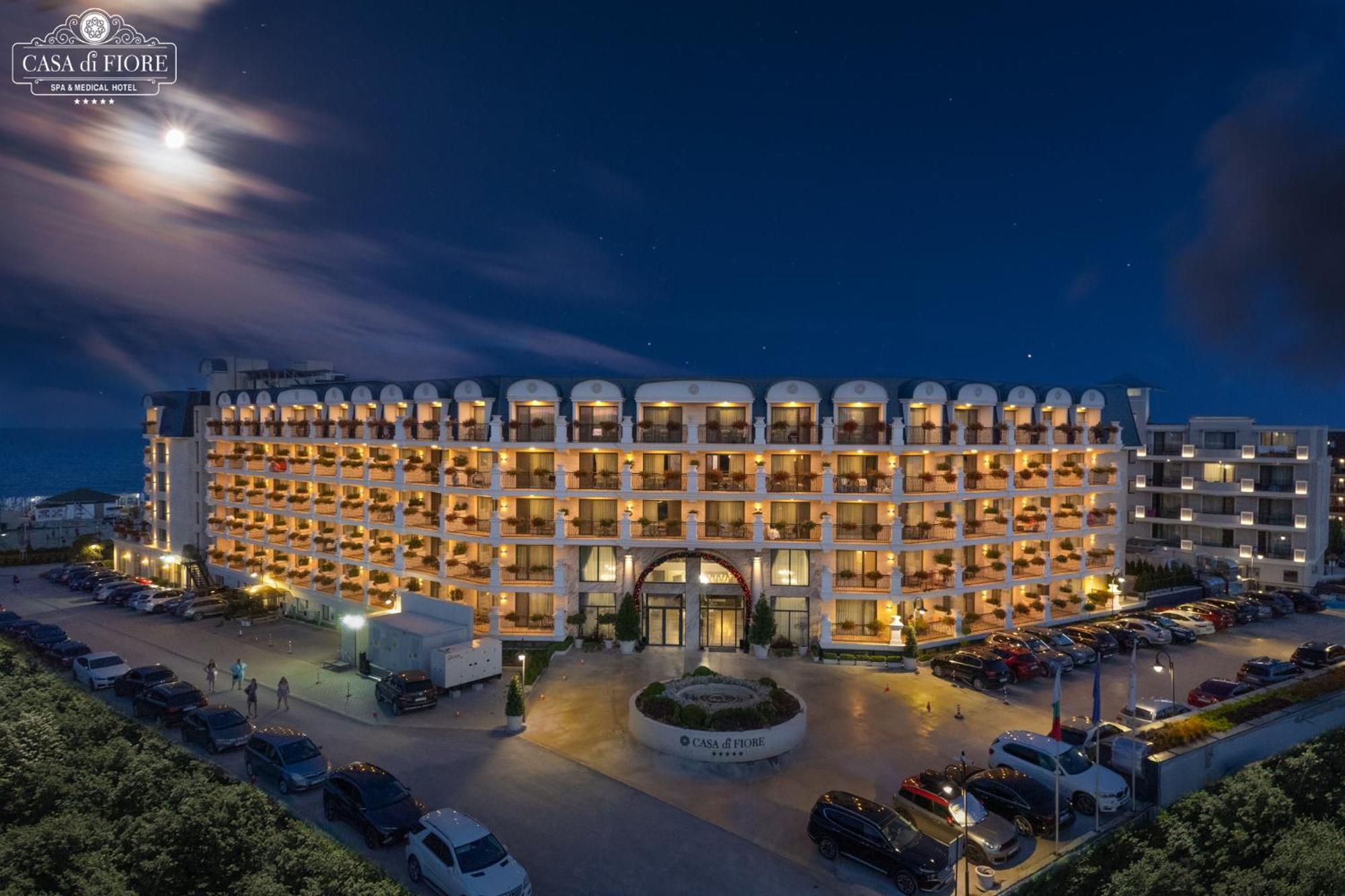 Casa Di Fiore Spa And Medical Hotel, Mineral Pools & Private Beach كرانيفو المظهر الخارجي الصورة